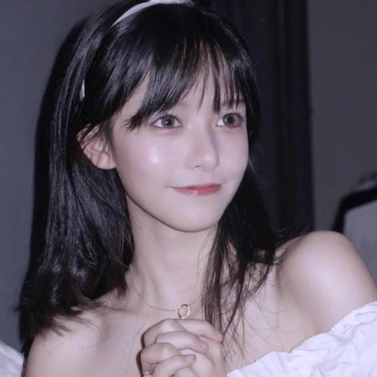 濑田宗次郎（身份：十刃最强、“天剑”、微笑的修罗） - 音乐MV高清在线观看 - 云端看电影